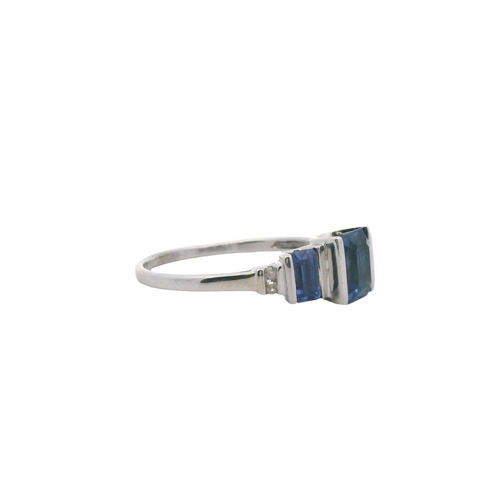 Estate 10K White Gold 1.32ctw Iolite & Diamond Three Stone Ring