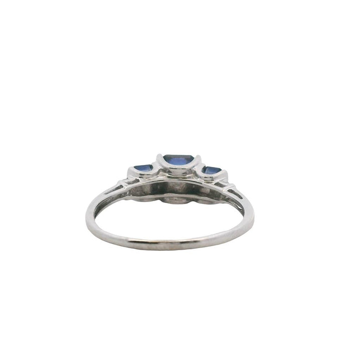 Estate 10K White Gold 1.32ctw Iolite & Diamond Three Stone Ring