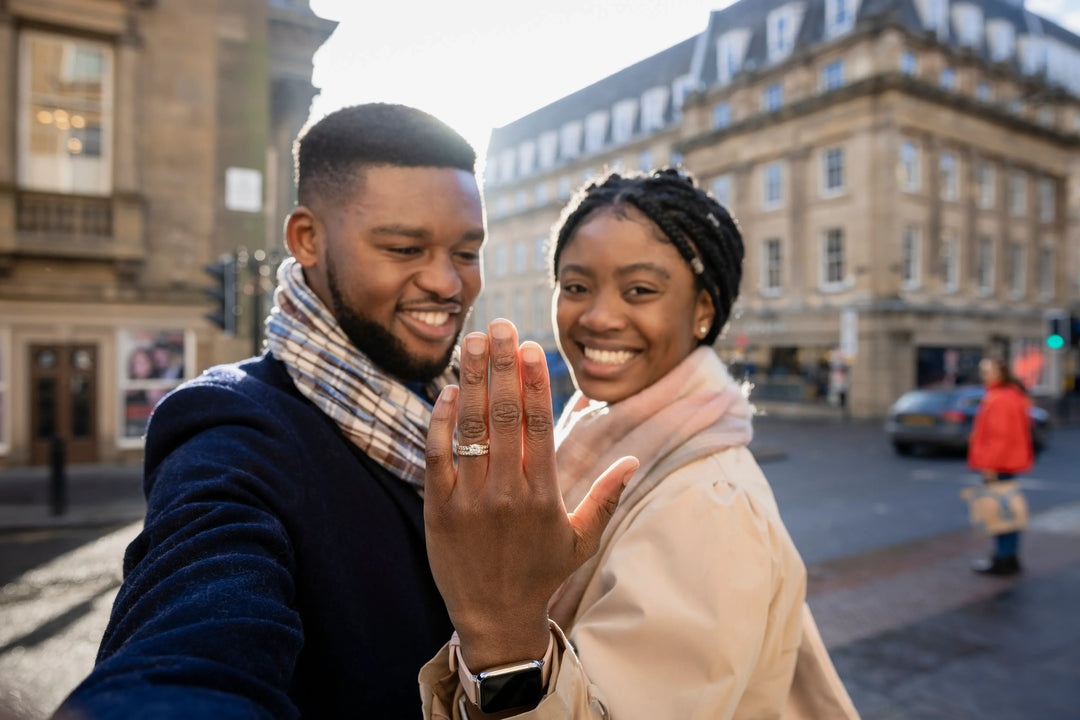 How to Buy an Engagement Ring: Complete Guide