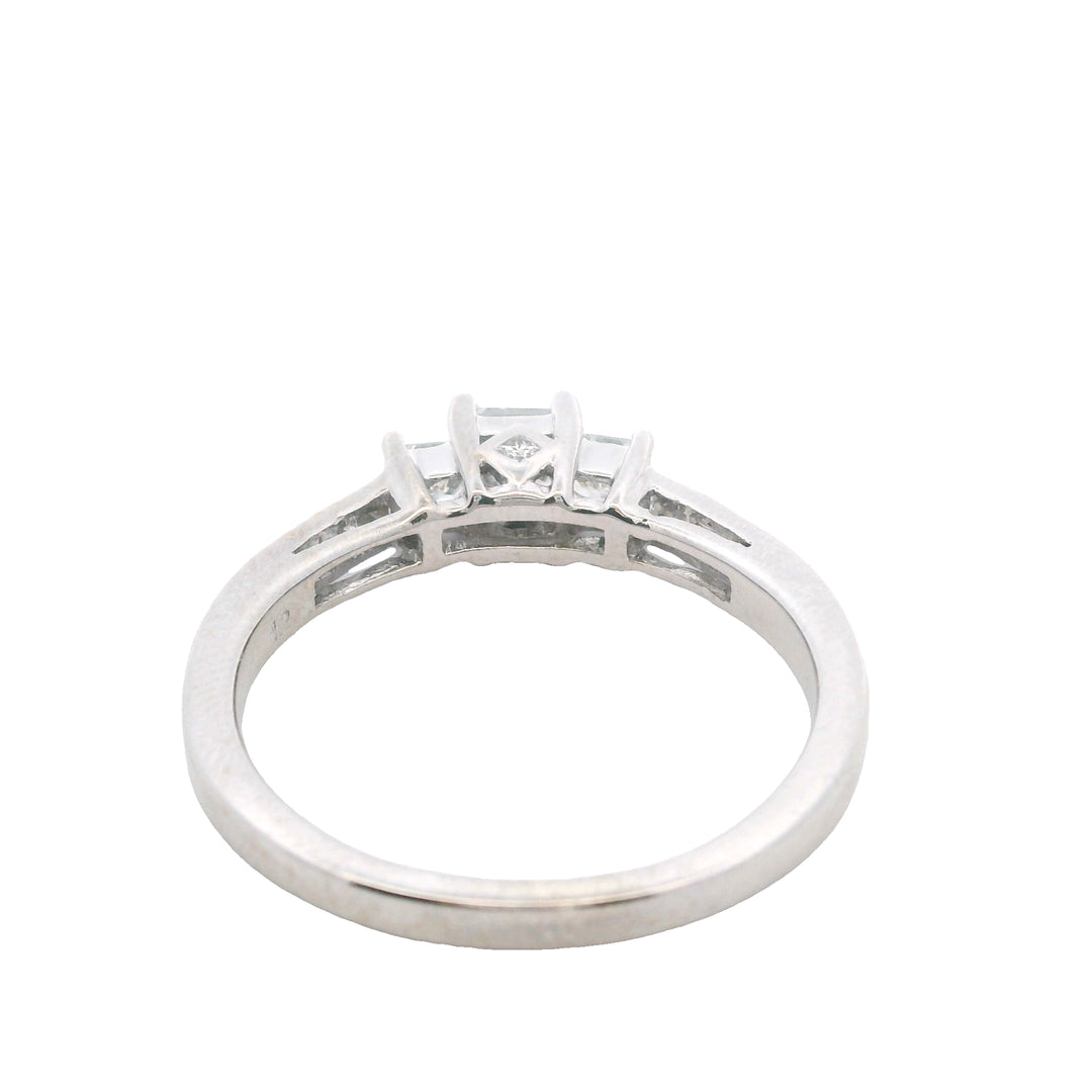 Estate 14K White Gold Princess-Cut Diamond Three-Stone Engagement Ring - 0.92 TCW Contemporary Design - AS-IS