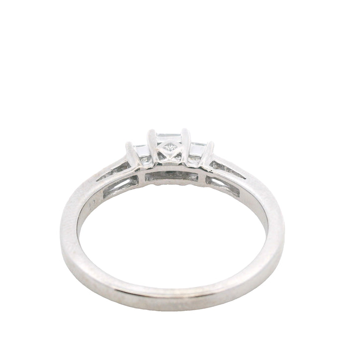 Estate 14K White Gold Princess-Cut Diamond Three-Stone Engagement Ring - 0.92 TCW Contemporary Design - AS-IS