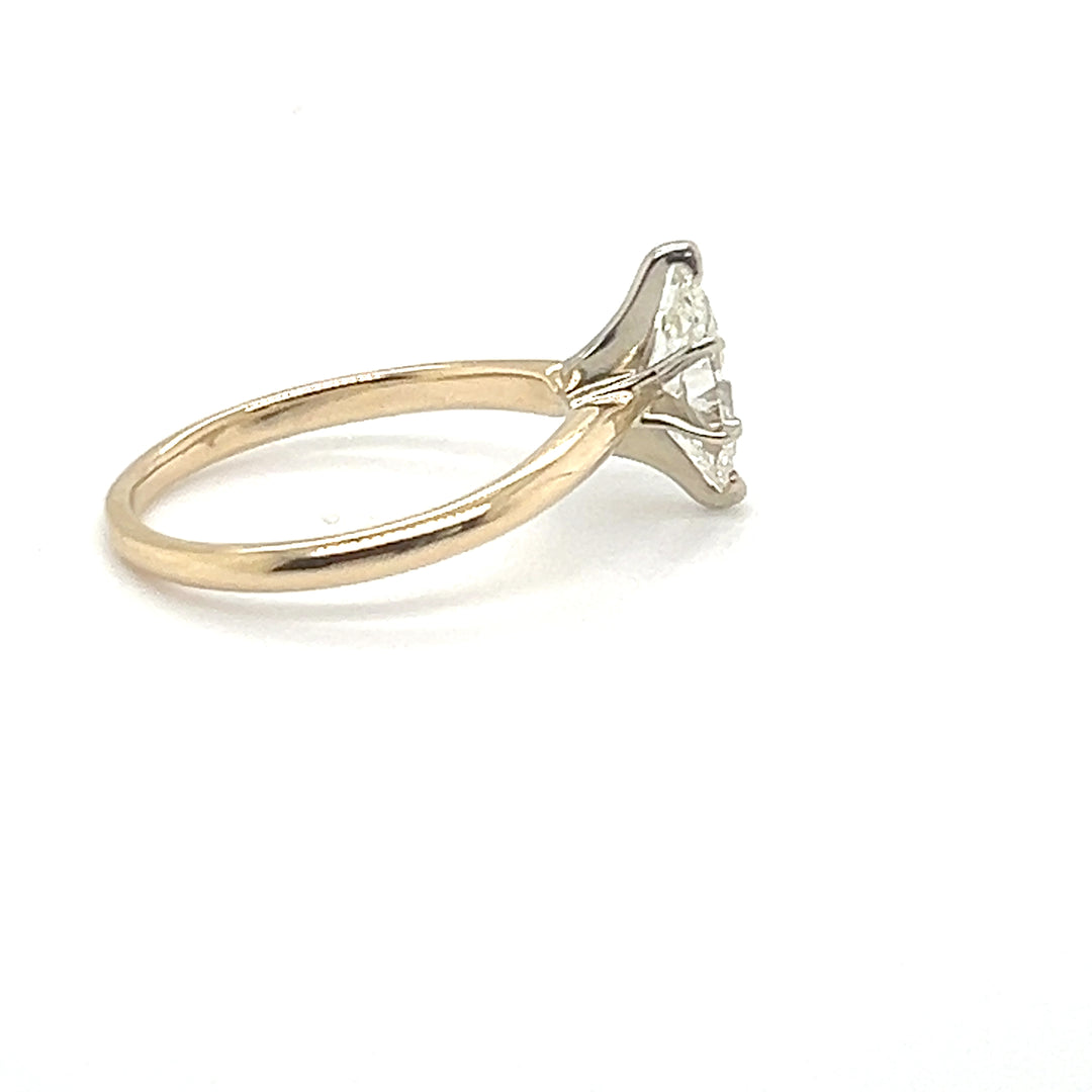 ESTATE DIA ENGAGEMENT RINGS