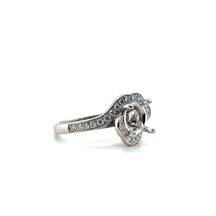 Estate 18K White Gold 0.49CTW Bypass Engagement Ring Mounting