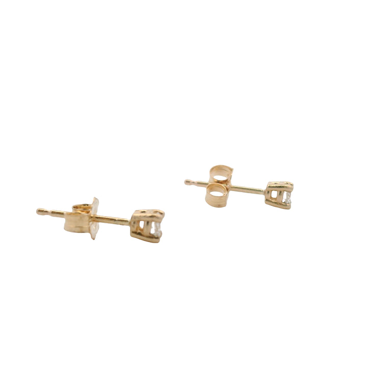 14K Yellow Gold 0.17ctw Round Diamond Stud Earrings