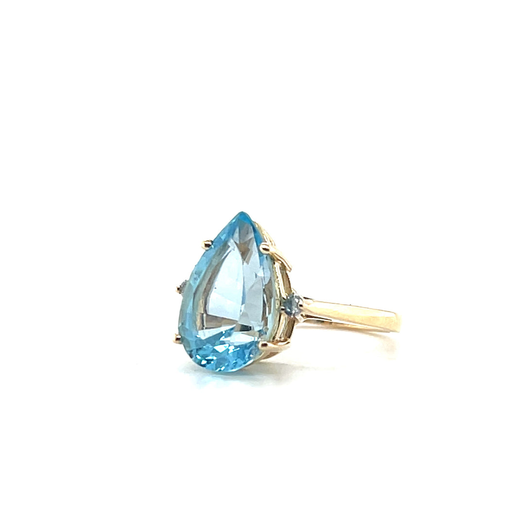 Estate 14K Yellow Gold 8.37CTW Pear-Shaped Blue Topaz and Diamond Cocktail Ring