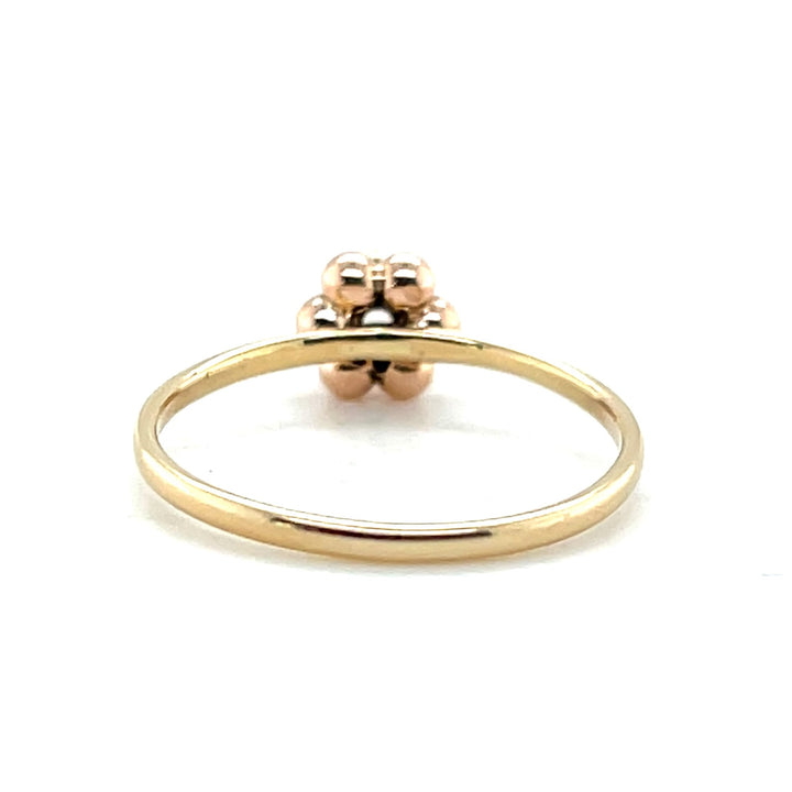 Estate 14K Yellow Gold Cat’s Eye Moonstone Antique Flower Ring