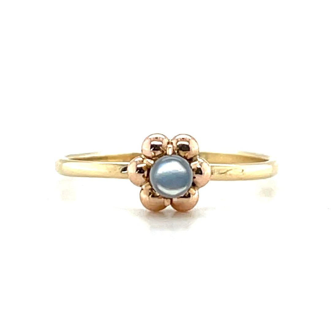 Estate 14K Yellow Gold Cat’s Eye Moonstone Antique Flower Ring