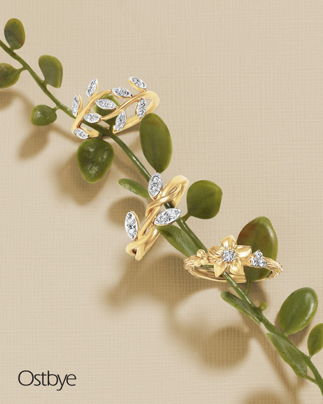 14K Yellow Gold 0.20ctw Diamond Leaf Ring