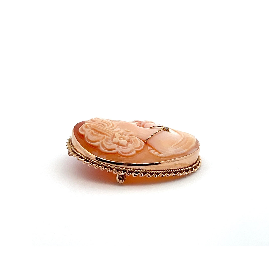 Estate 14K Yellow Gold Diamond & Shell Cameo Vintage Brooch