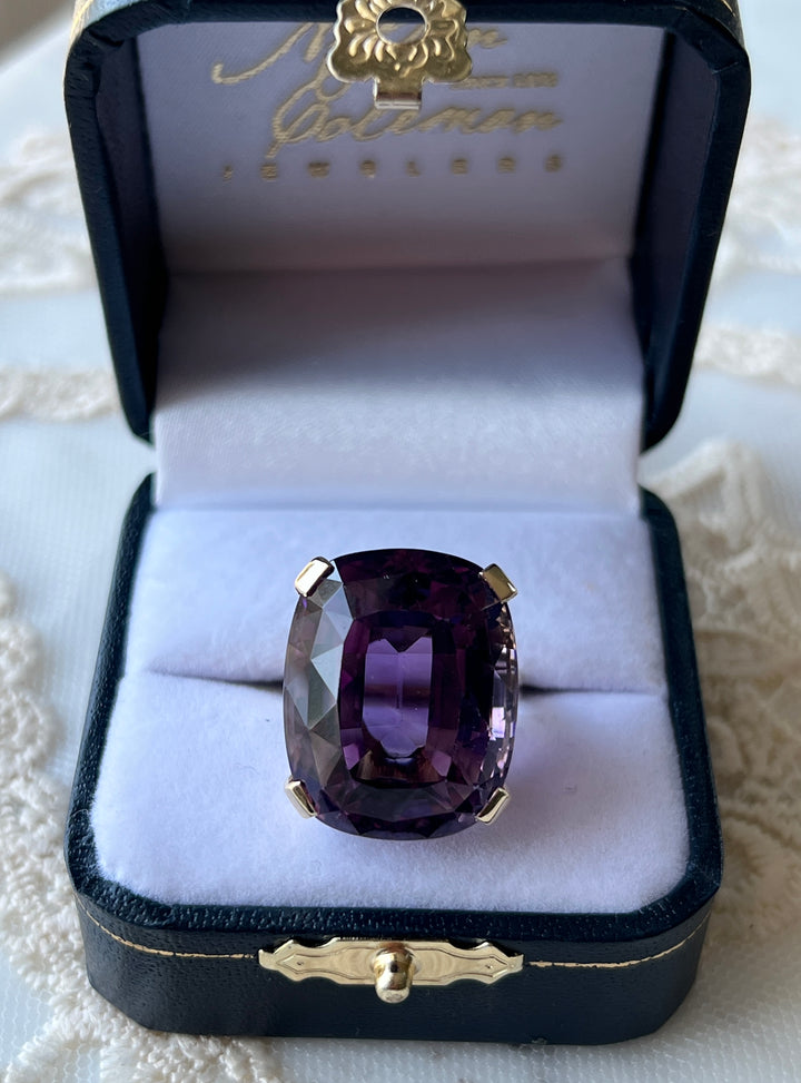 Estate 14K Yellow Gold 25.08CT Cushion-Cut Amethyst Solitaire Ring