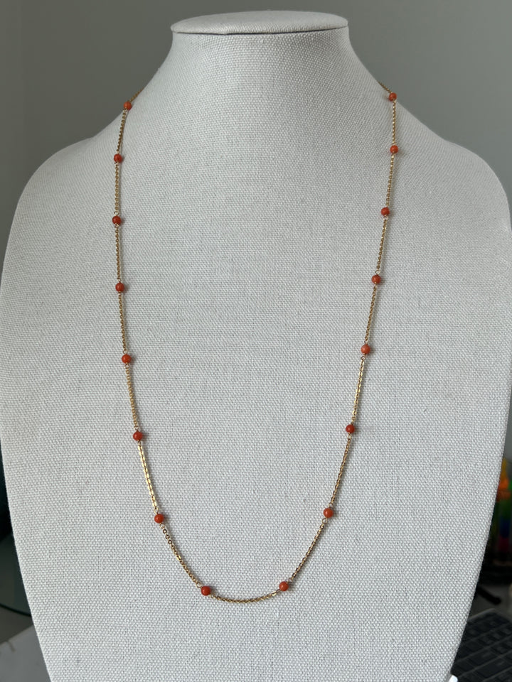 Estate 18K Yellow Gold Vintage Coral Station Necklace