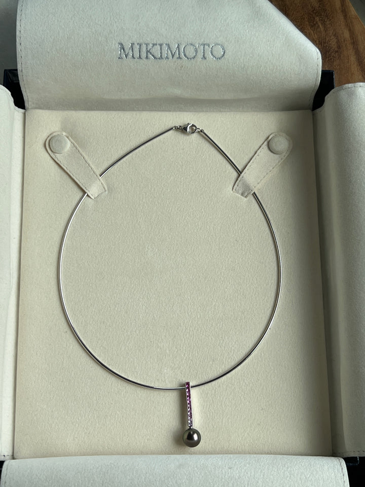 Estate 18K White Gold Mikimoto Pink Sapphire & Black Pearl Pendant Necklace