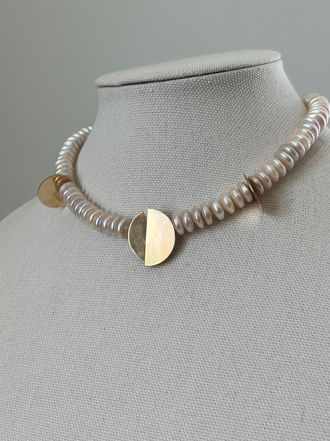 Estate Mid-Century Modern Betty Cooke 14K Yellow Gold Coin Pearl Necklace
