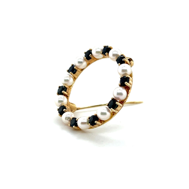 Estate 14K Yellow Gold Blue Sapphire and Pearl Vintage Circle Brooch