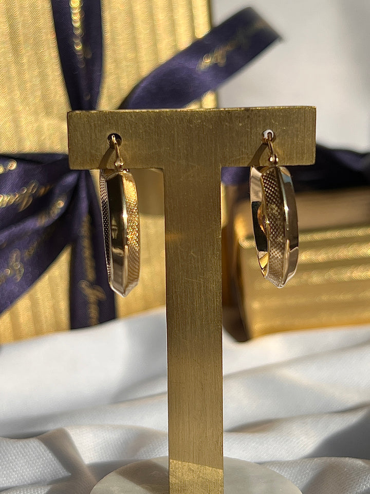 Estate 18K Yellow Gold Textured Knife Edge Hoop Earrings