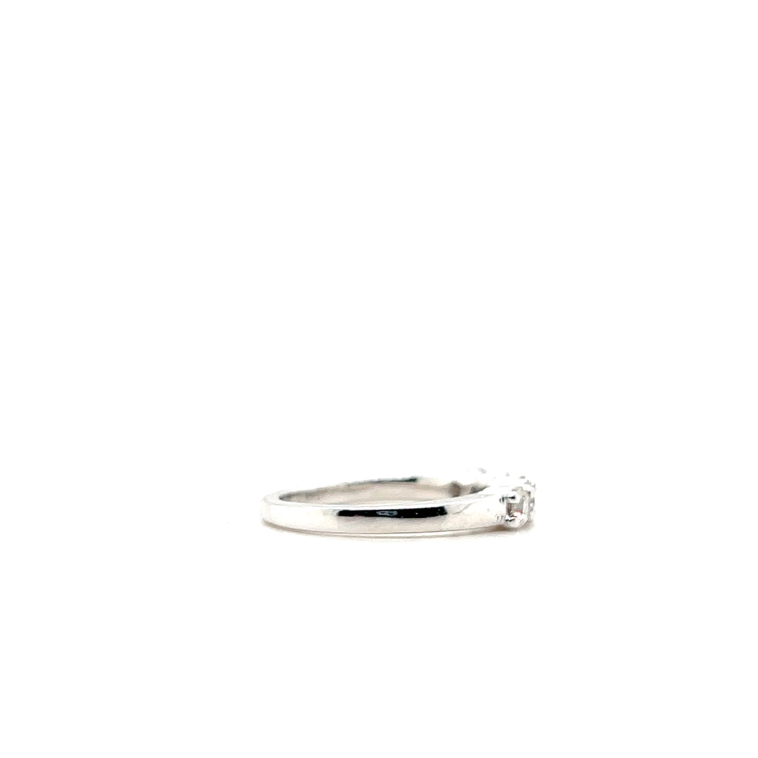 Estate 14K White Gold 0.55CTW Vintage Diamond Five-Stone Wedding Band