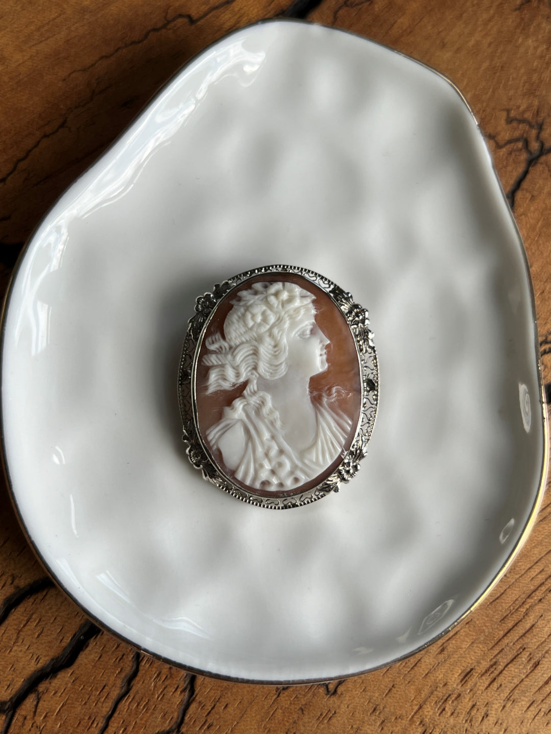 Estate 14K White Gold Shell Cameo Art Deco Brooch/Pendant