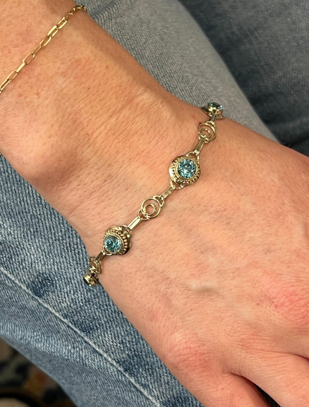 Estate 14K Yellow Gold 4.00CTW Blue Zircon Art Deco Bracelet