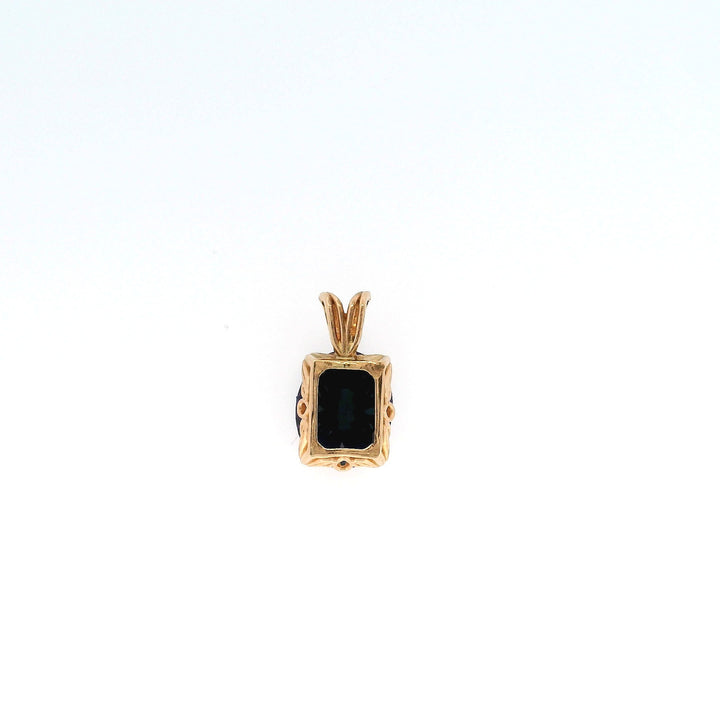 Contemporary 14K Gold Amethyst Solitaire Pendant