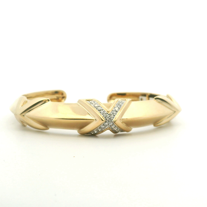 Estate 14K Yellow Gold 0.42CTW Diamond Knife Edge Cuff Bracelet