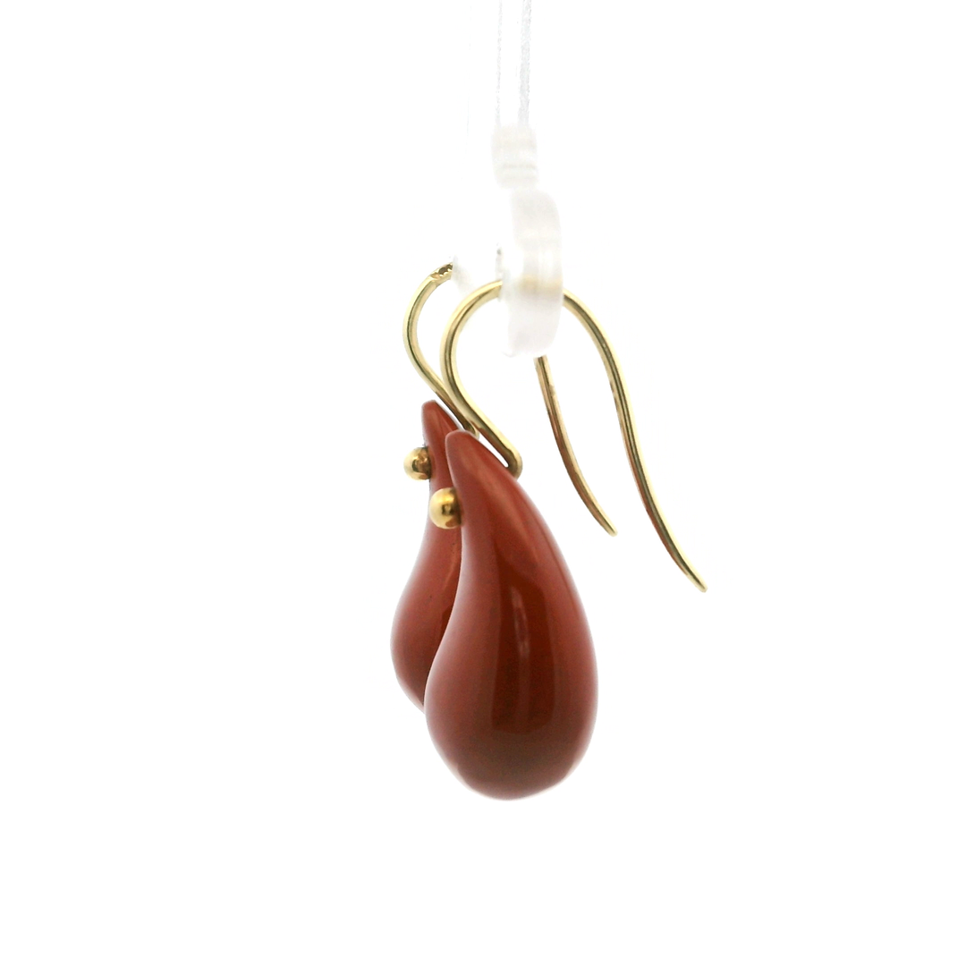 Estate 14K Yellow Gold Orangish-Red Agate Teardrop Earrings