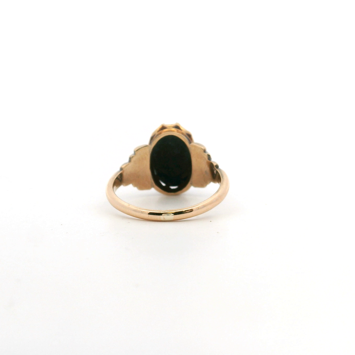 Estate 14K Yellow Gold Black Onyx Solitaire Victorian Ring
