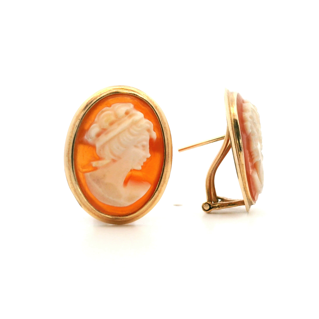 Estate 14K Yellow Gold Vintage Shell Cameo Stud Earrings