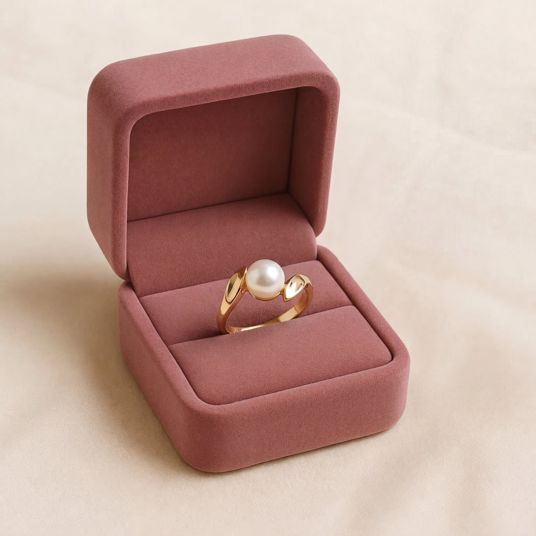 Estate 14K Yellow Gold Freshwater Pearl Bypass Ring