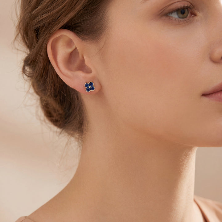 18K Yellow Gold 0.67CTW Blue Sapphire Clover Stud Earrings