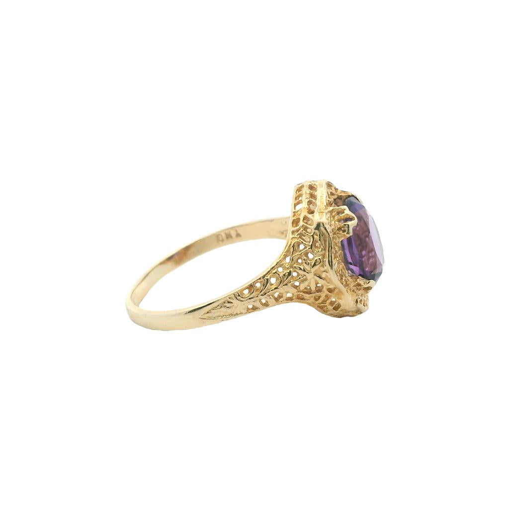 Estate 14K Yellow Gold 1.64ctw Oval Amethyst Antique Style Ring