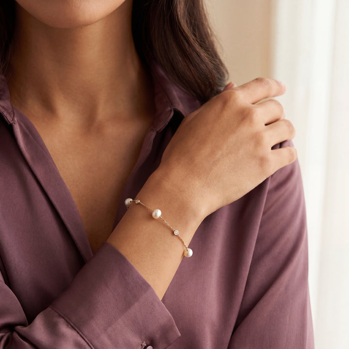 Estate 14K Yellow Gold 0.22CTW Diamond & Pearl Station Bracelet by Effy