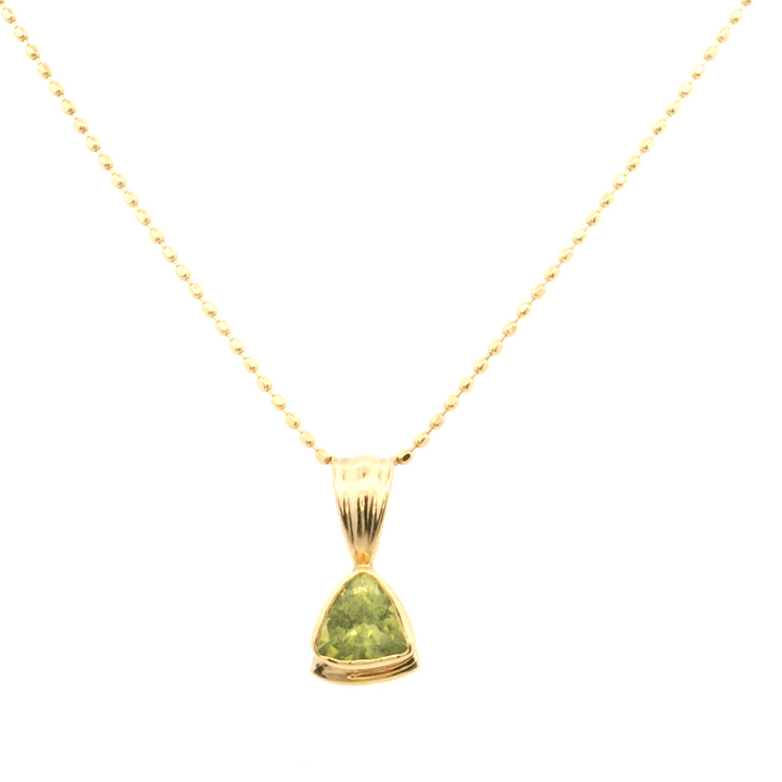 Estate 14KT Yellow Gold Trillion Cut Peridot Pendant