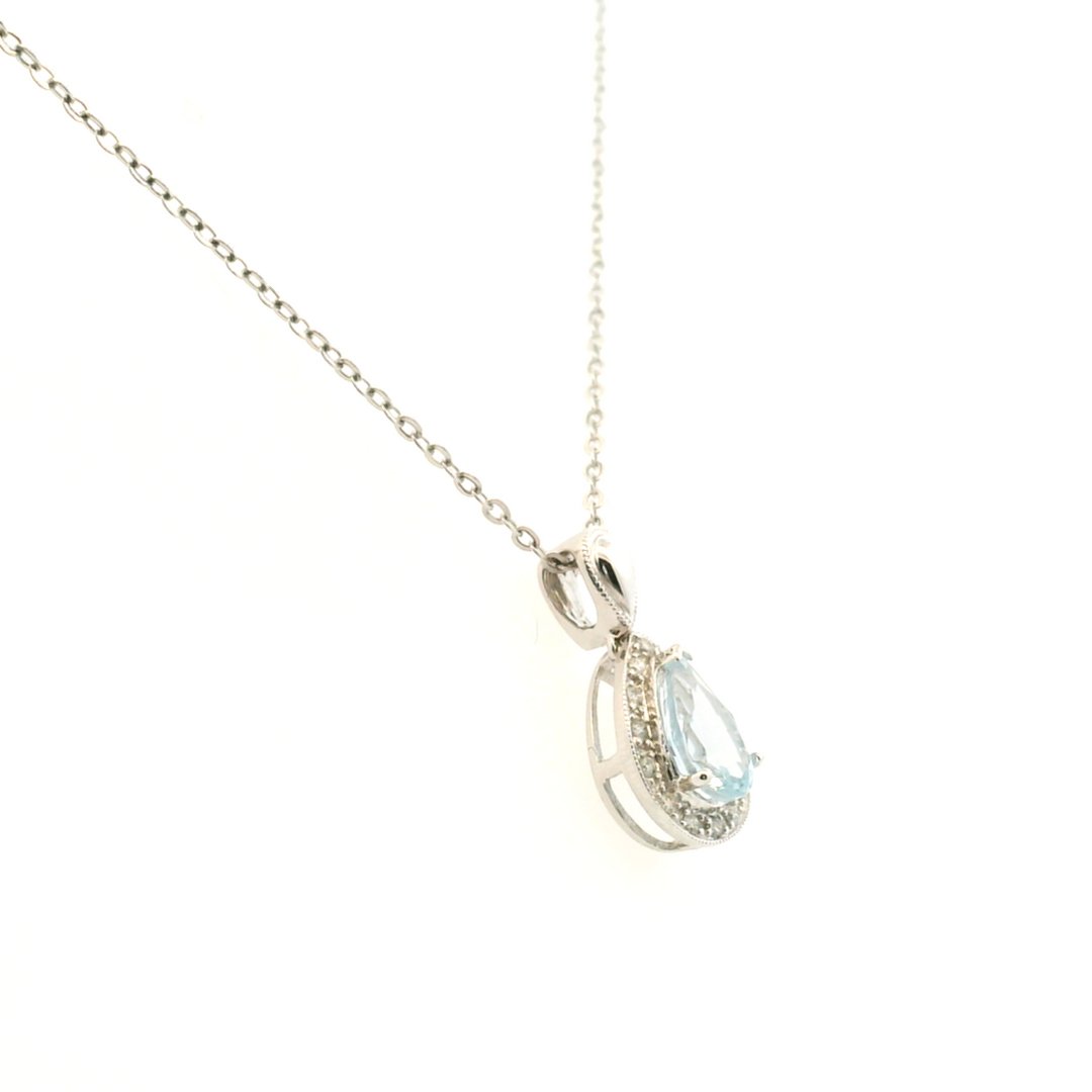 Estate 14KT White Gold Pear Aquamarine & Diamond Cluster Pendant Necklace