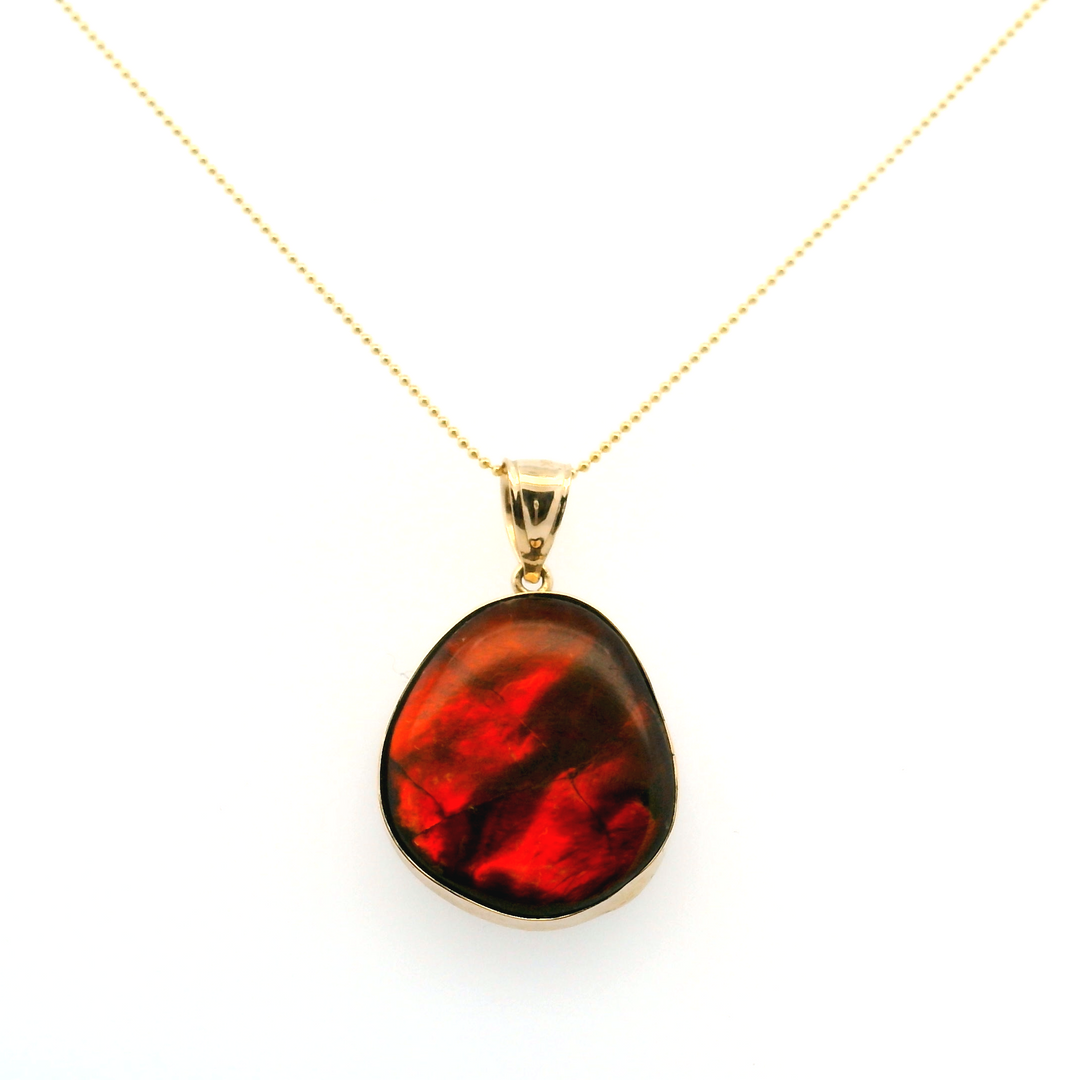 Estate 14KT Yellow Gold Freeform Amolite Pendant