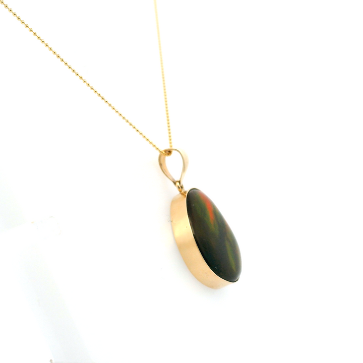 Estate 14KT Yellow Gold Freeform Amolite Pendant