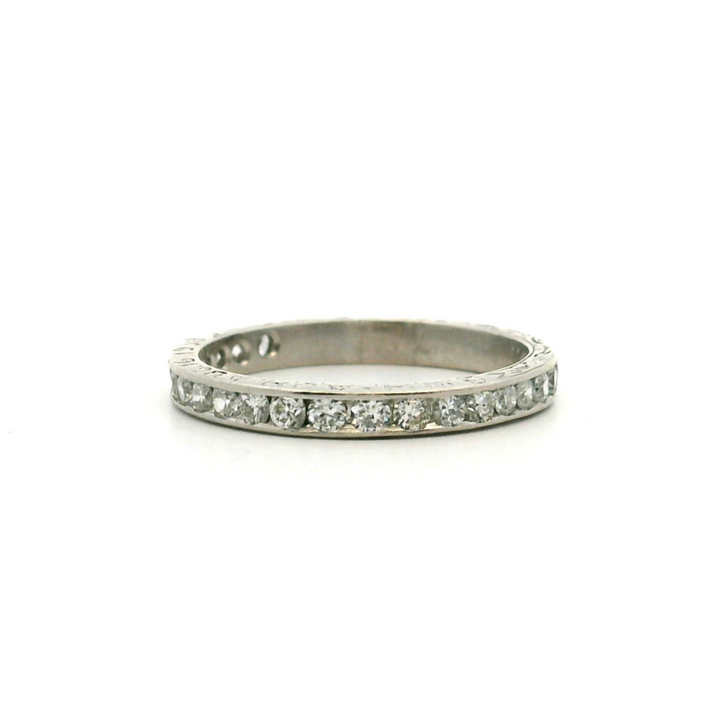 Estate Platinum 0.37CTW Vintage Diamond Wedding Band