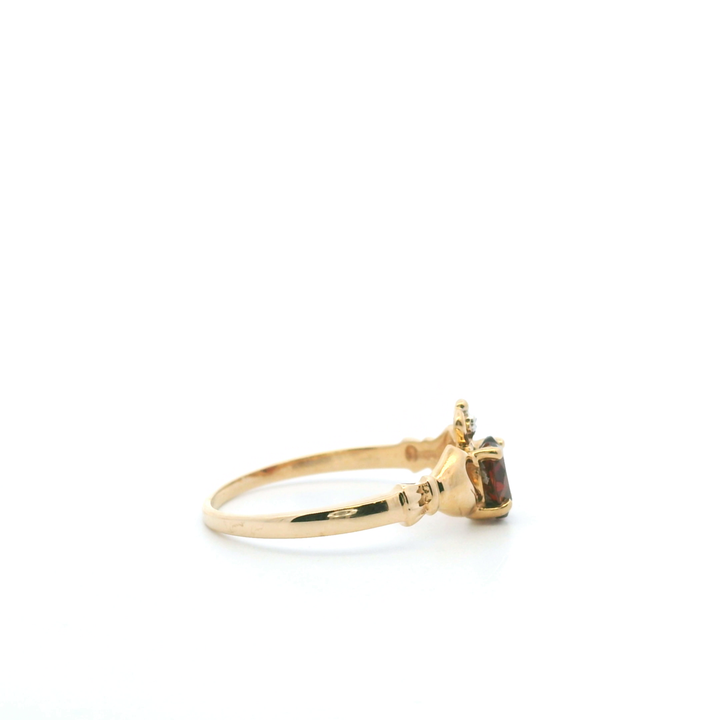 Estate 14KT Yellow Gold Claddagh Ring