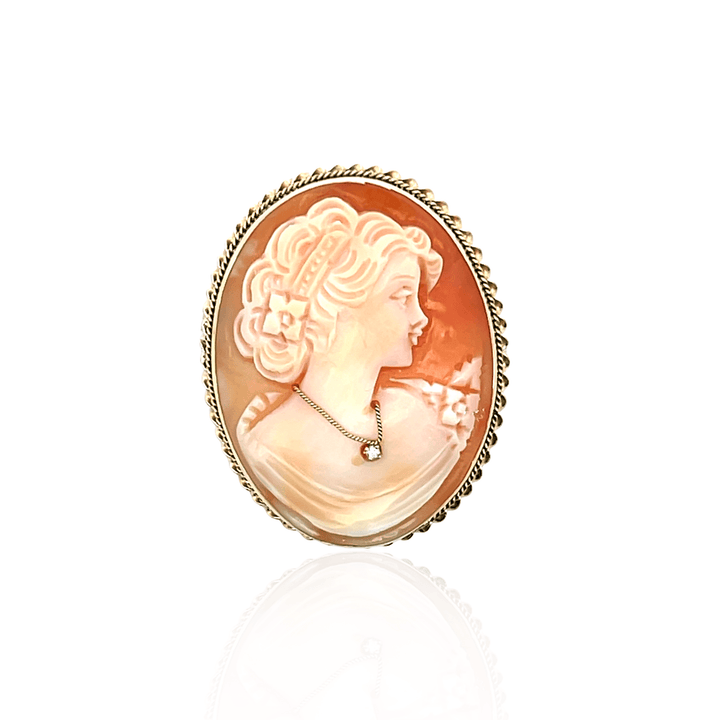 Estate 14K Yellow Gold Diamond & Shell Cameo Vintage Brooch