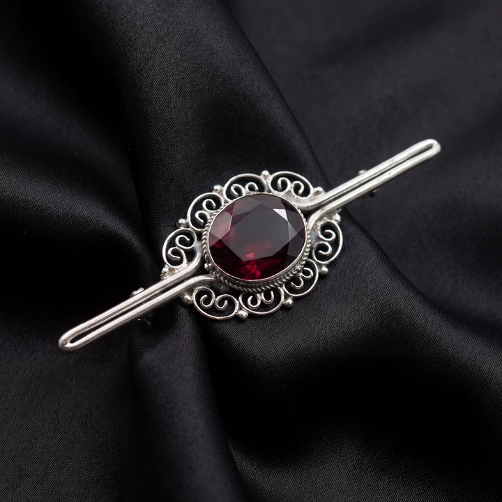 Estate Sterling Silver Oval Garnet Filigree Pin