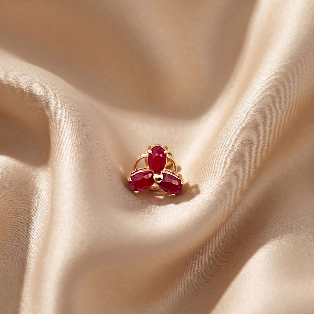 Estate 14K Yellow Gold 0.87CTW Oval Synthetic Ruby Cluster Pendant