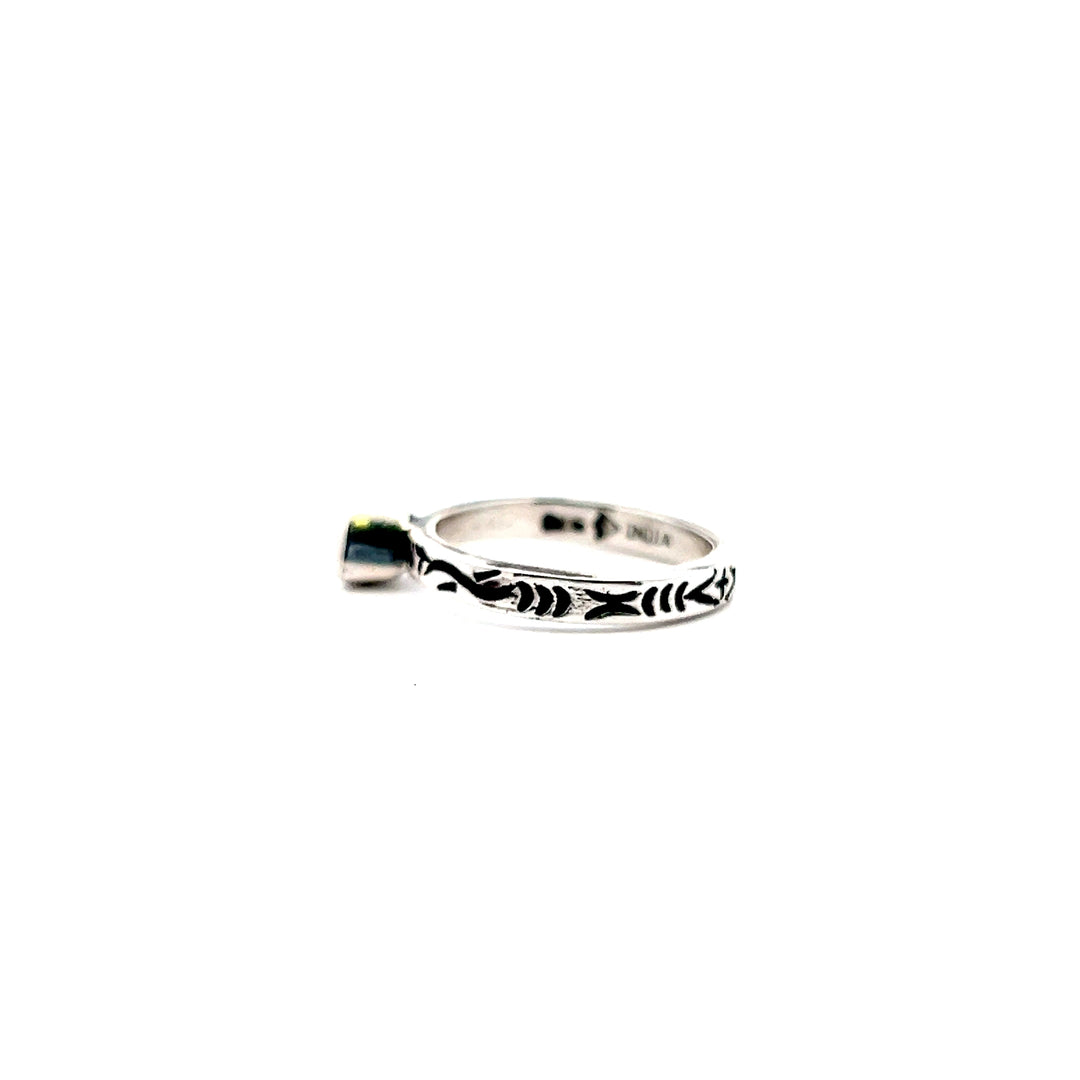 Estate Sterling Silver Trillion-Cut Peridot Engraved Ring