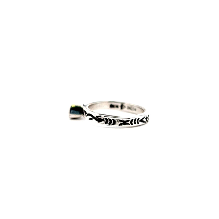 Estate Sterling Silver Trillion-Cut Peridot Engraved Ring