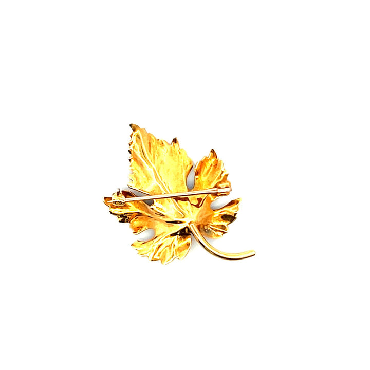 Estate 14K Yellow Gold  Freshwater Pearl Vintage Oak Leaf Pin