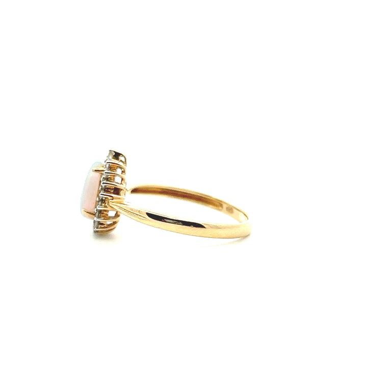 Estate 14K Yellow Gold Pear Cabochon Opal & Diamond Cluster Ring