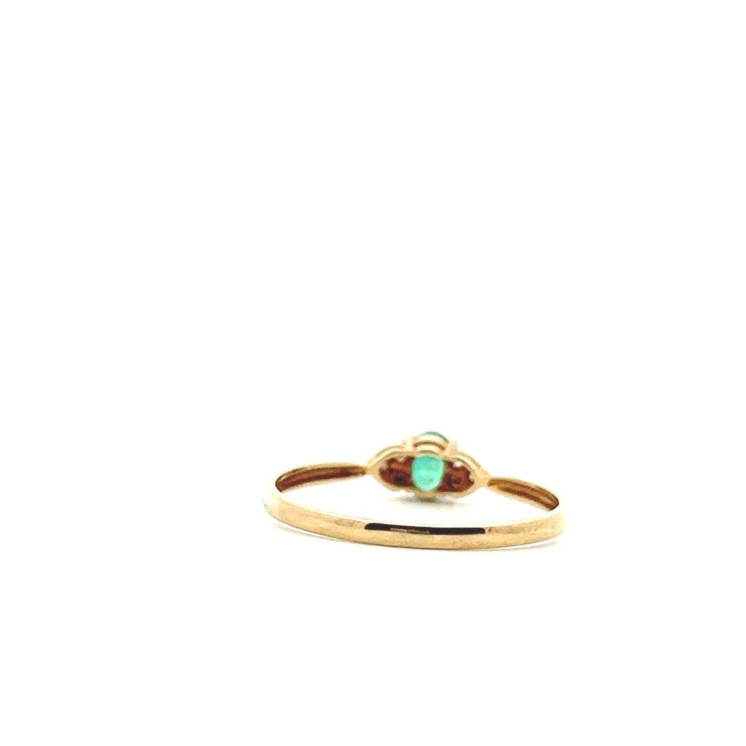 Estate 14K Yellow Gold Oval Emerald & Diamond Ring