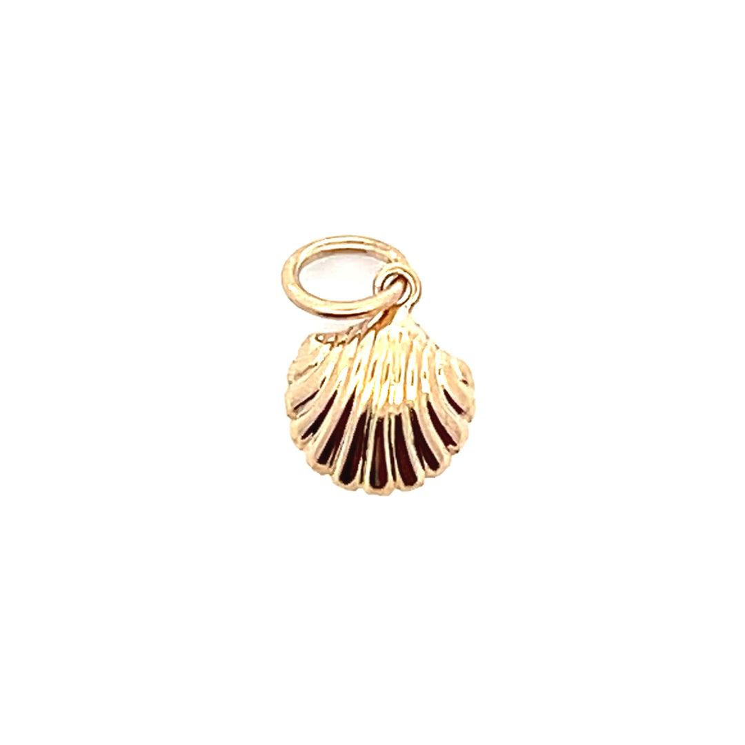 Estate 14K Yellow Gold Seashell Charm