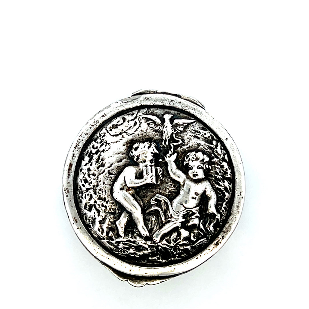 Estate Victorian 800 Silver Engraved Cherub Hinged Container with Gilt Interior