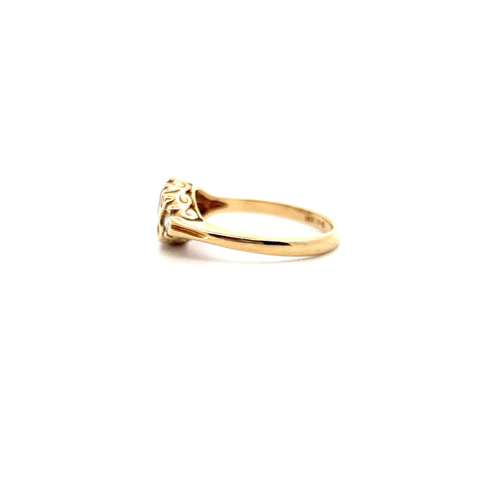 Estate 18KT Yellow Gold Oval Tanzanite & Diamond Ring