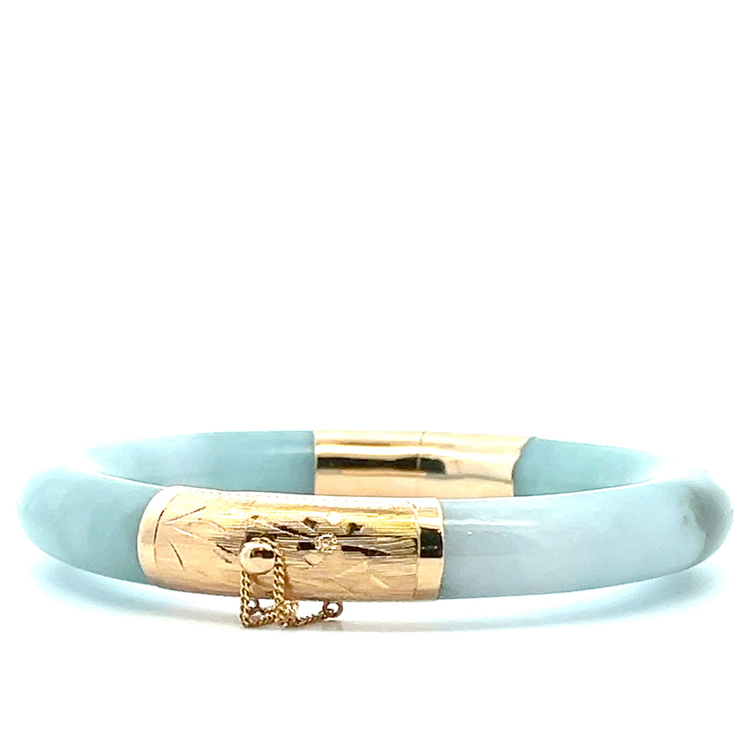 Estate 14KT Yellow Gold Undyed Jadeite Bangle, Vintage