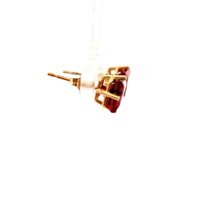 Estate 14KT Yellow Gold Square Garnet Studs